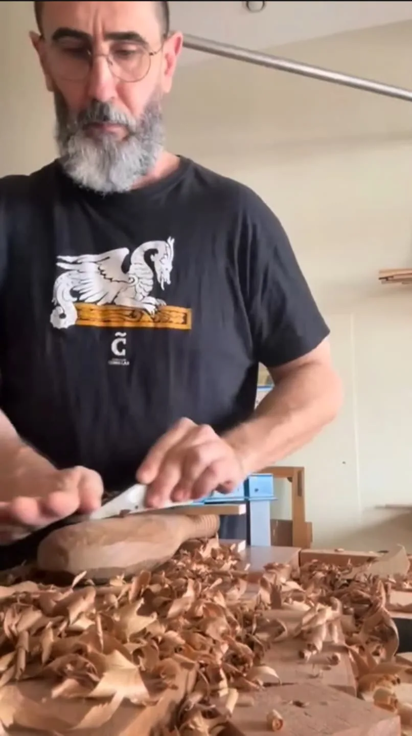 Trabajo en el taller de Rebollo Arte y Madera — imagen 10 de 20